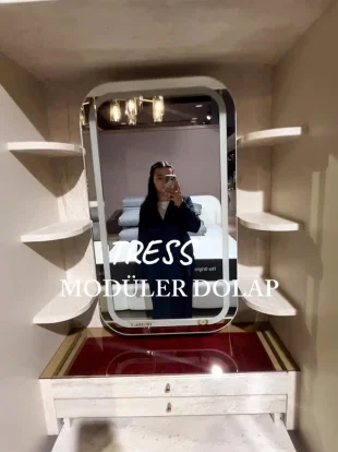 post.alt